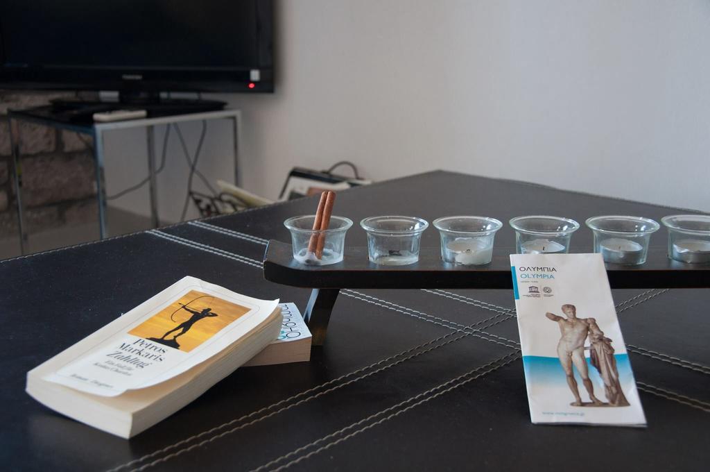 Diamond Giannopoulos Elea Apartments Kyparissia Zimmer foto